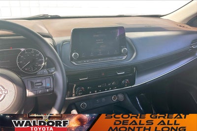 2022 Nissan Rogue SV