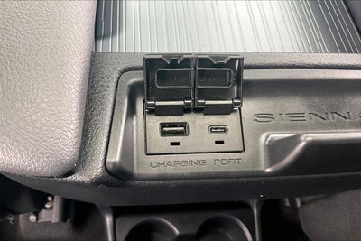 2022 Toyota Sienna XSE