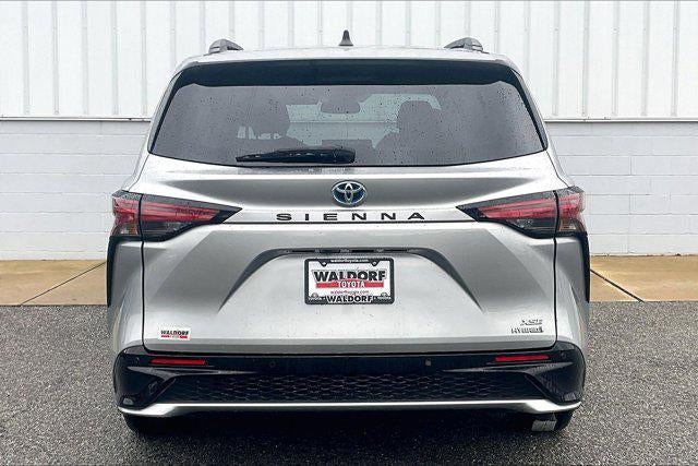 2022 Toyota Sienna XSE
