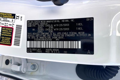 2024 Toyota Highlander Hybrid Platinum