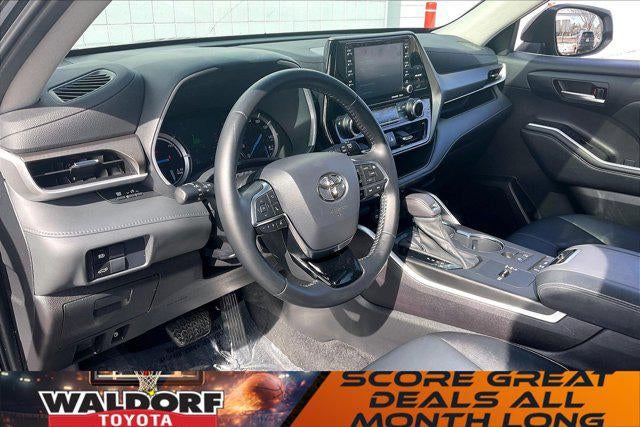 2021 Toyota Highlander Hybrid XLE