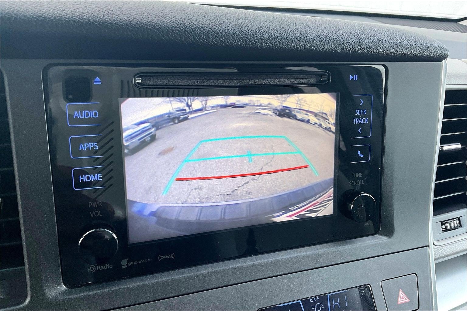 2017 Toyota Sienna LE