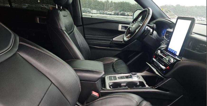 2022 Ford Explorer ST PERFORMANCE PKG