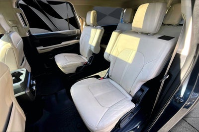 2022 Ford Expedition Max Platinum