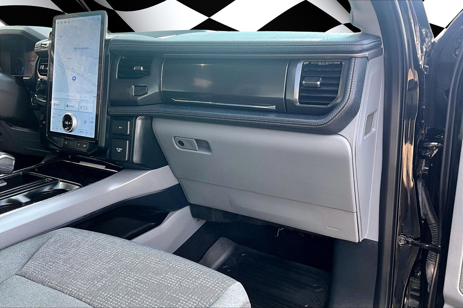 2024 Ford F-150 Lightning Flash