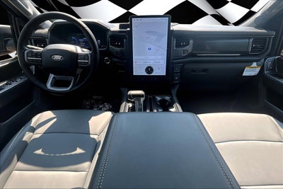 2025 Ford F-150 Lightning Flash