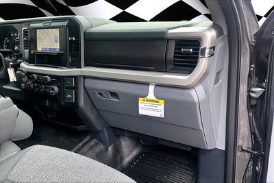 2025 Ford Super Duty F-350 SRW XLT