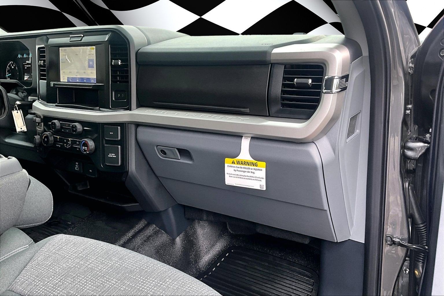 2025 Ford Super Duty F-350 SRW XLT