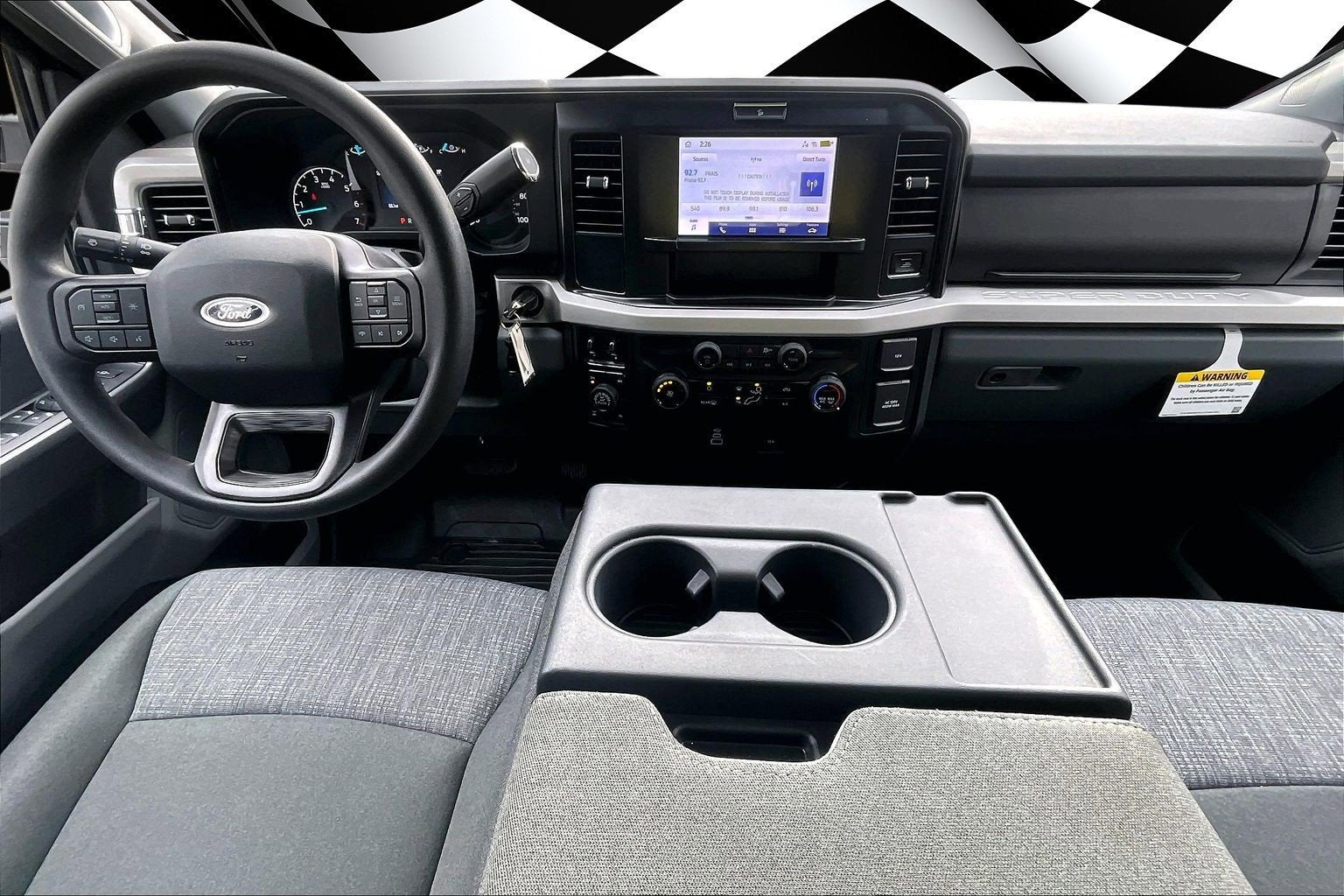 2025 Ford Super Duty F-350 SRW XLT