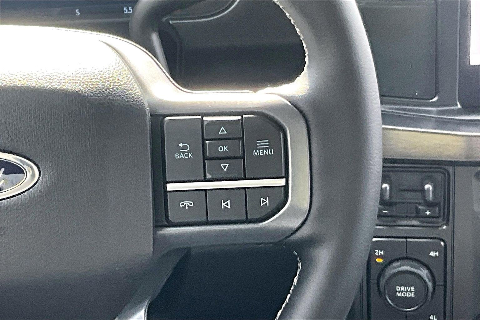 2026 Ford Super Duty F-350 SRW LARIAT