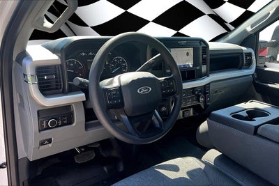 2026 Ford Super Duty F-350 SRW XL