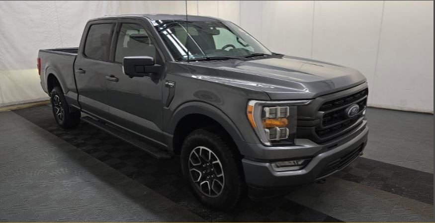 2022 Ford F-150 XLT V8 SPORT FX4