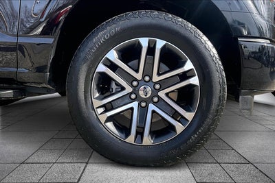 2023 Ford F-150 STX V8 CREW 4WD