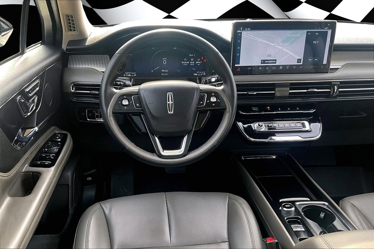 2023 Lincoln Corsair AWD PREMIUM PACKAGE