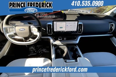 2025 Ford Expedition Platinum