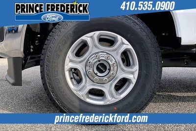 2026 Ford Super Duty F-350 SRW XLT