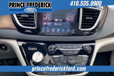 2018 Chrysler Pacifica Touring L Plus