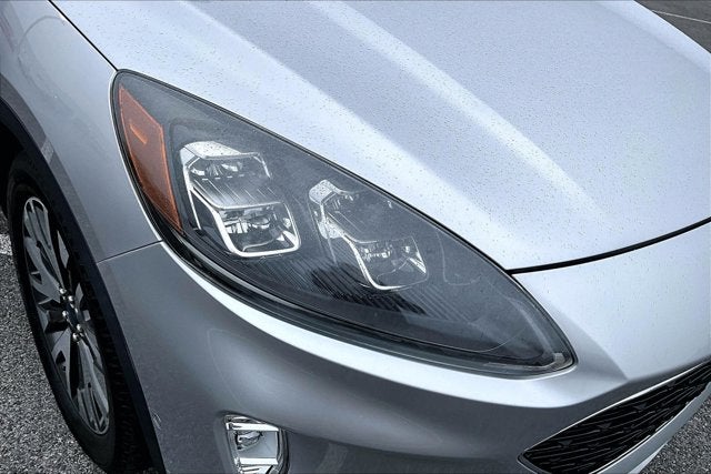 2020 Ford Escape Titanium Hybrid