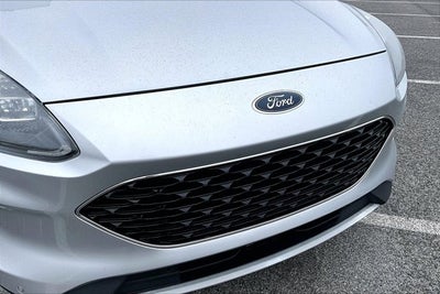 2020 Ford Escape Titanium Hybrid