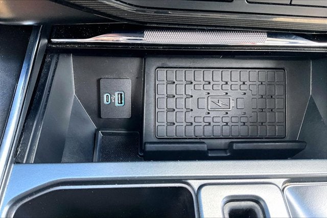 2023 Ford F-150 Lightning Platinum