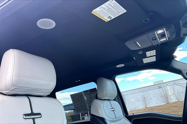 2023 Ford F-150 Lightning Platinum