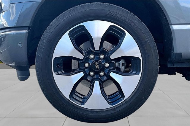 2023 Ford F-150 Lightning Platinum