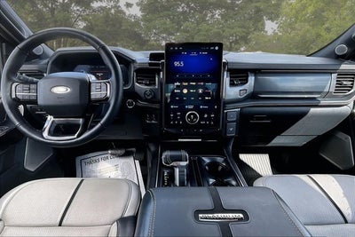 2023 Ford F-150 Lightning Platinum