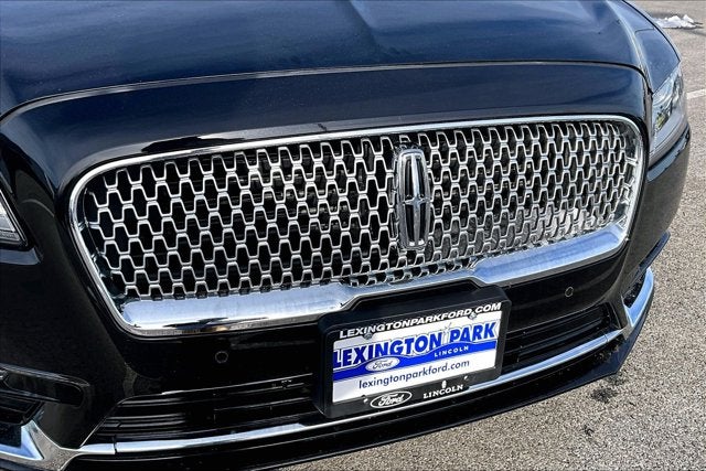 2019 Lincoln Continental Select