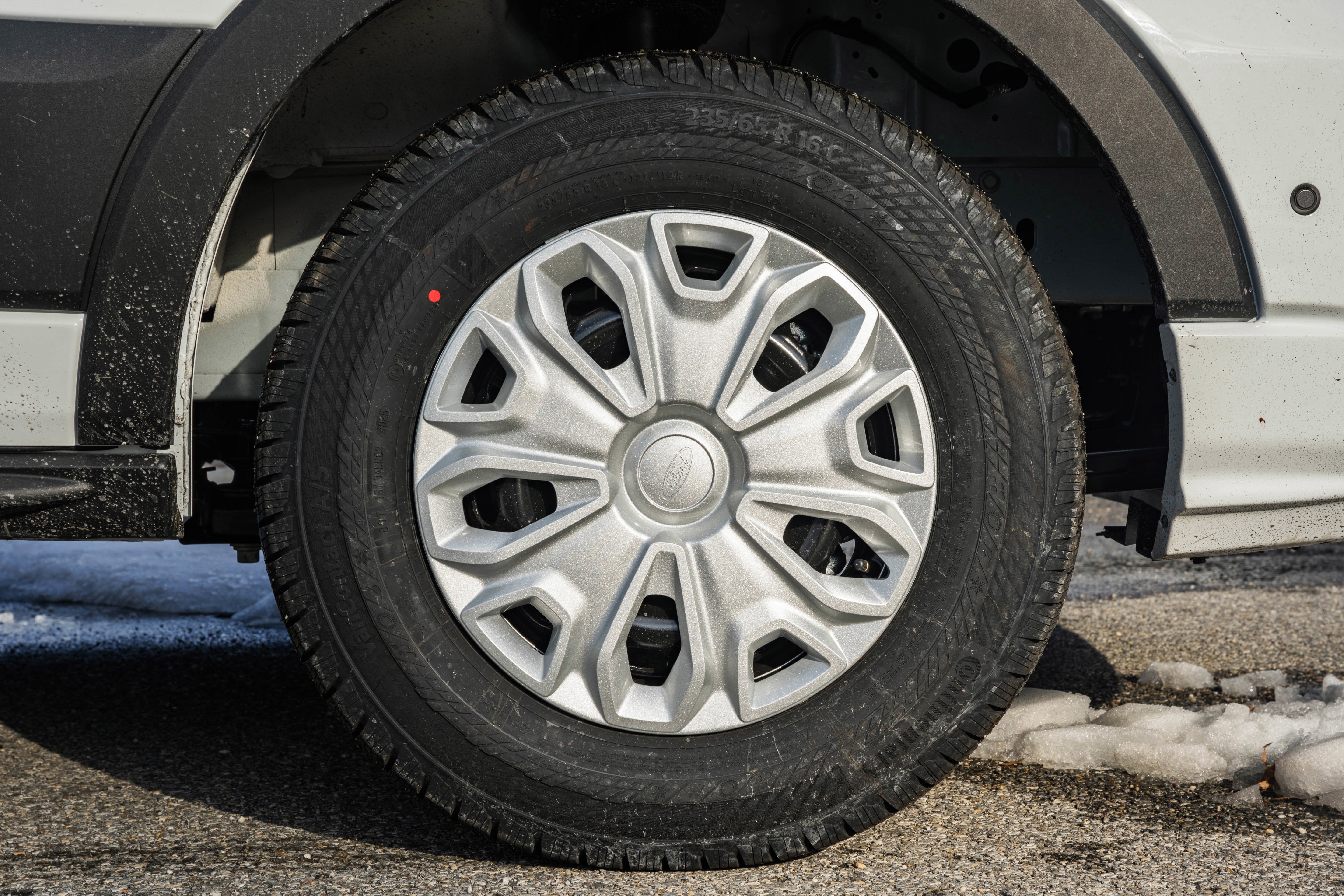 2026 Ford Transit Passenger Wagon XLT