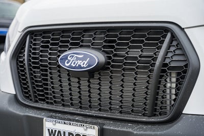 2026 Ford Transit Passenger Wagon XL