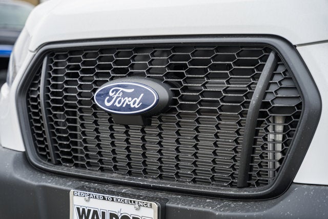 2026 Ford Transit Passenger Wagon XL