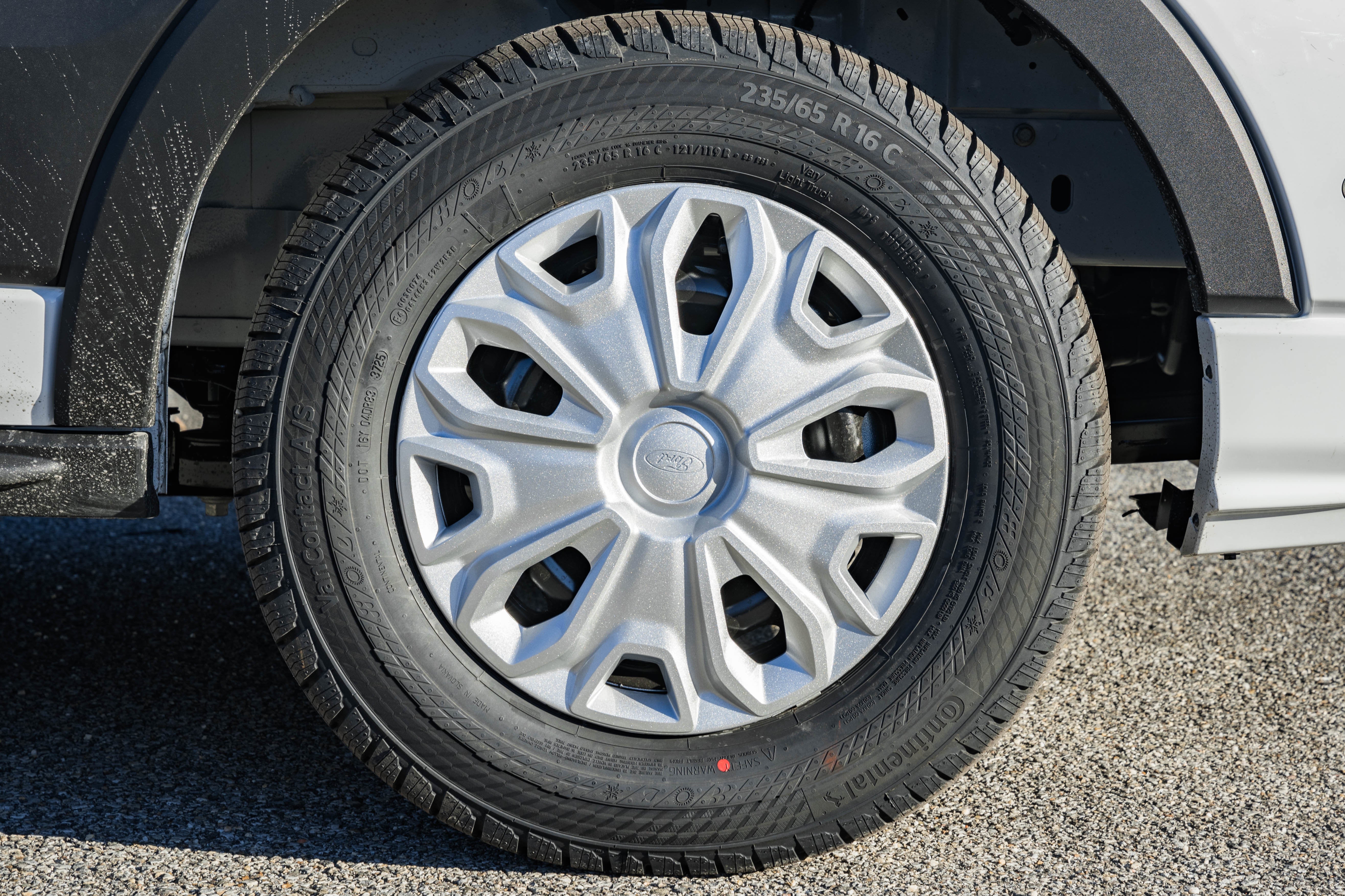 2026 Ford Transit Passenger Wagon XLT