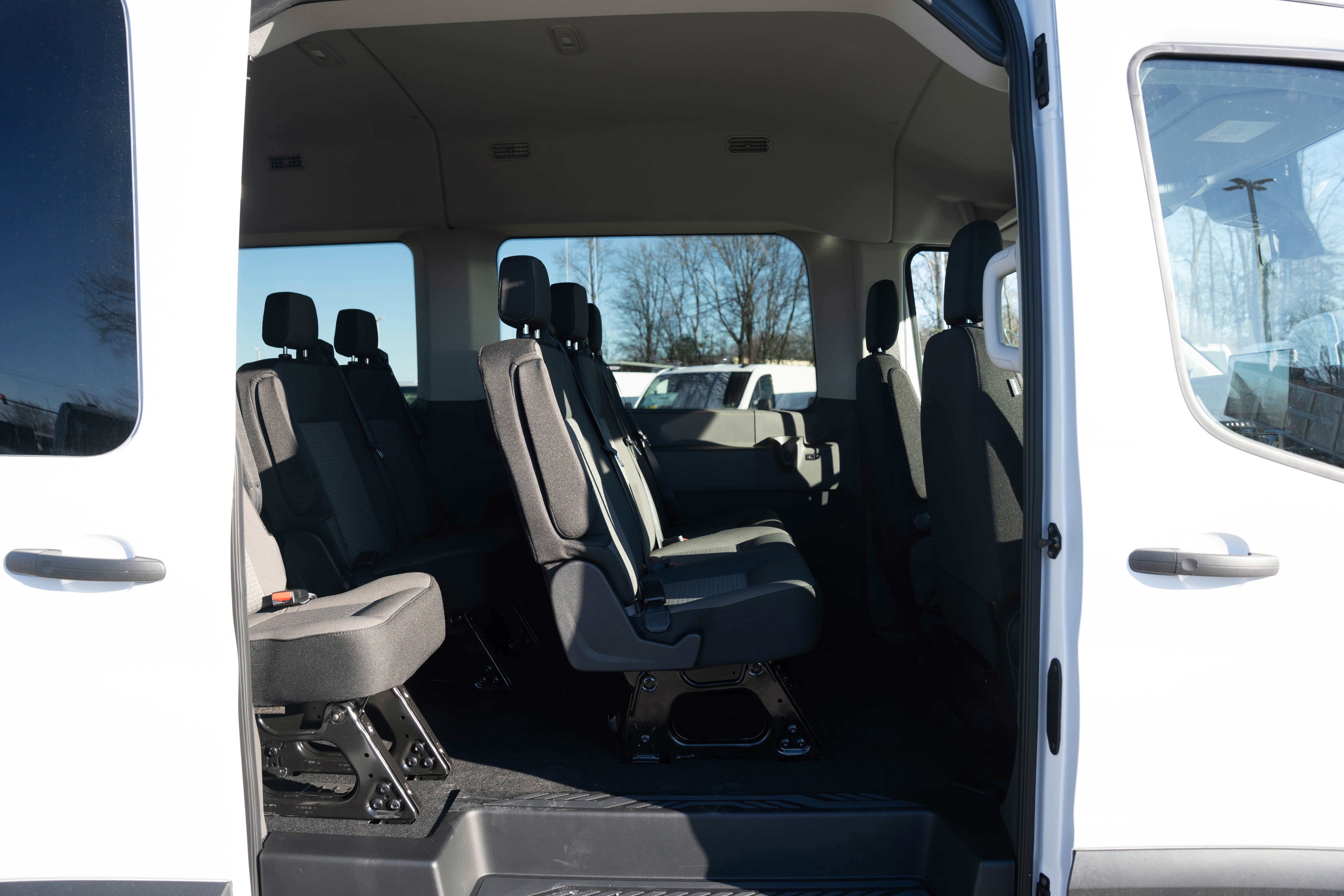 2026 Ford Transit Passenger Wagon XLT