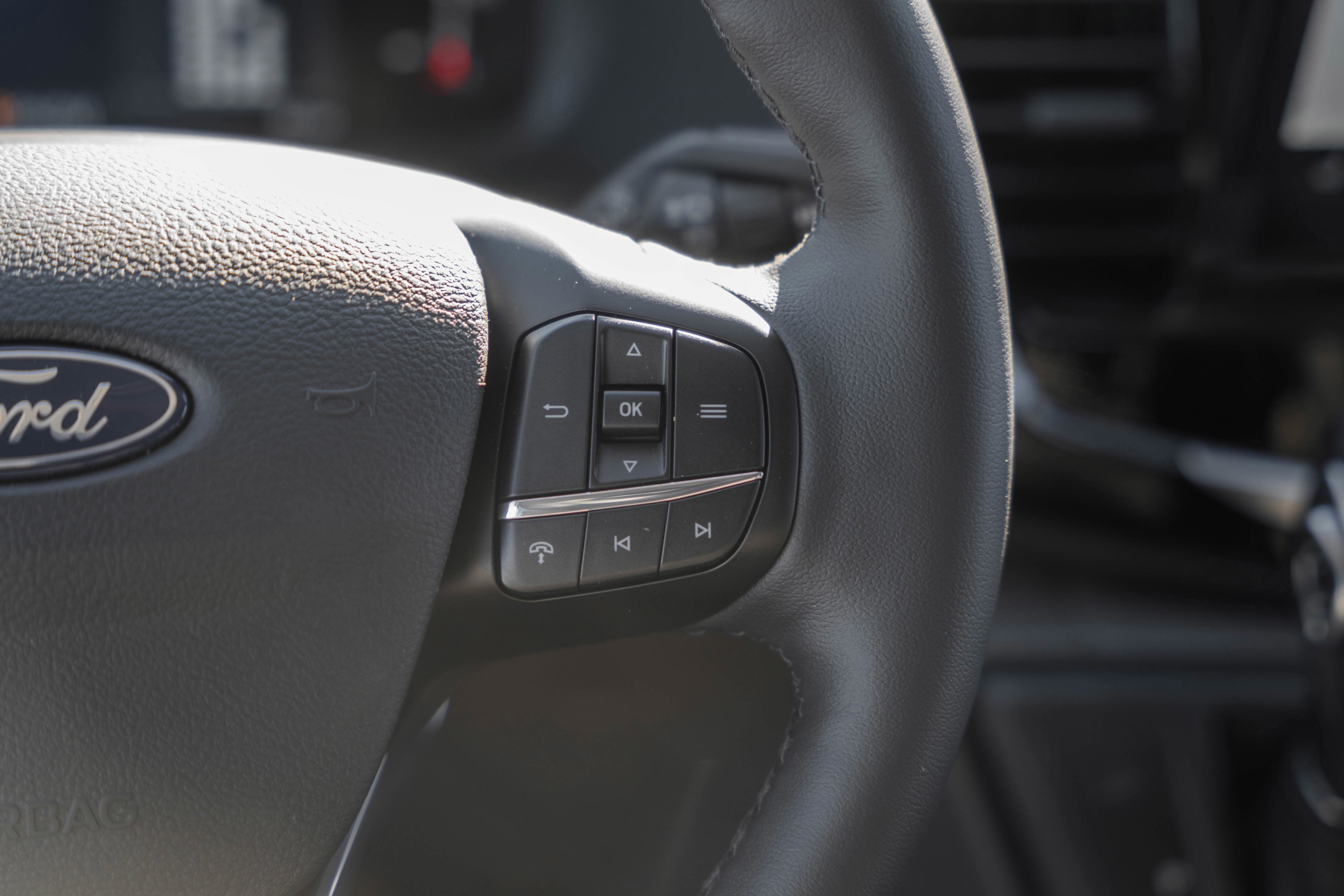 2026 Ford Transit Passenger Wagon XLT