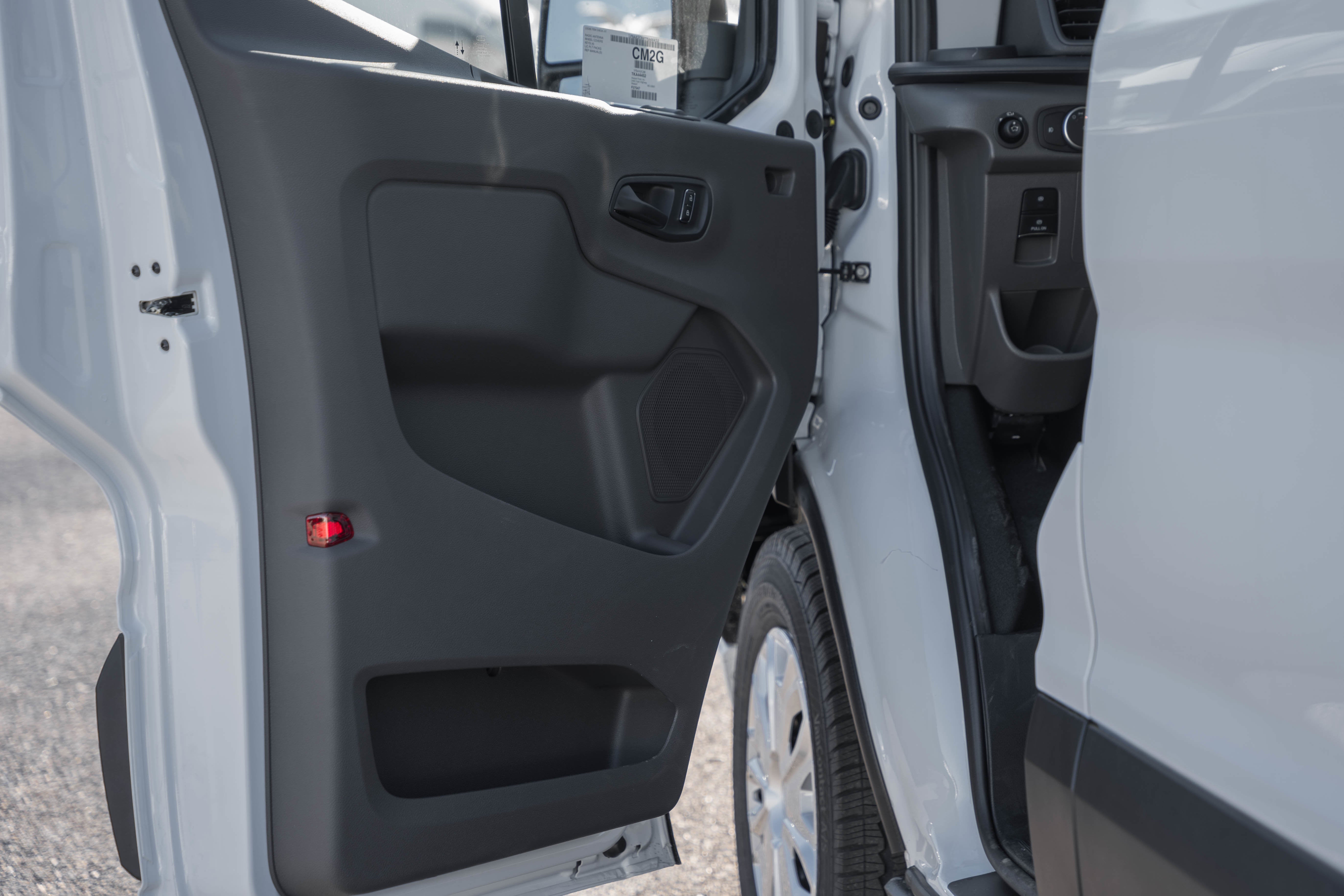 2026 Ford Transit Passenger Wagon XLT