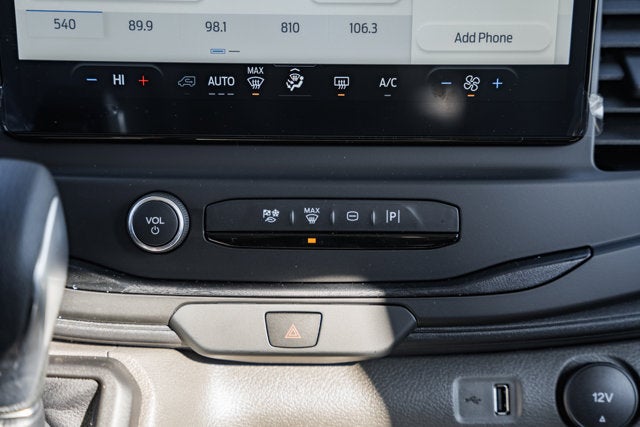 2026 Ford Transit Passenger Wagon XL