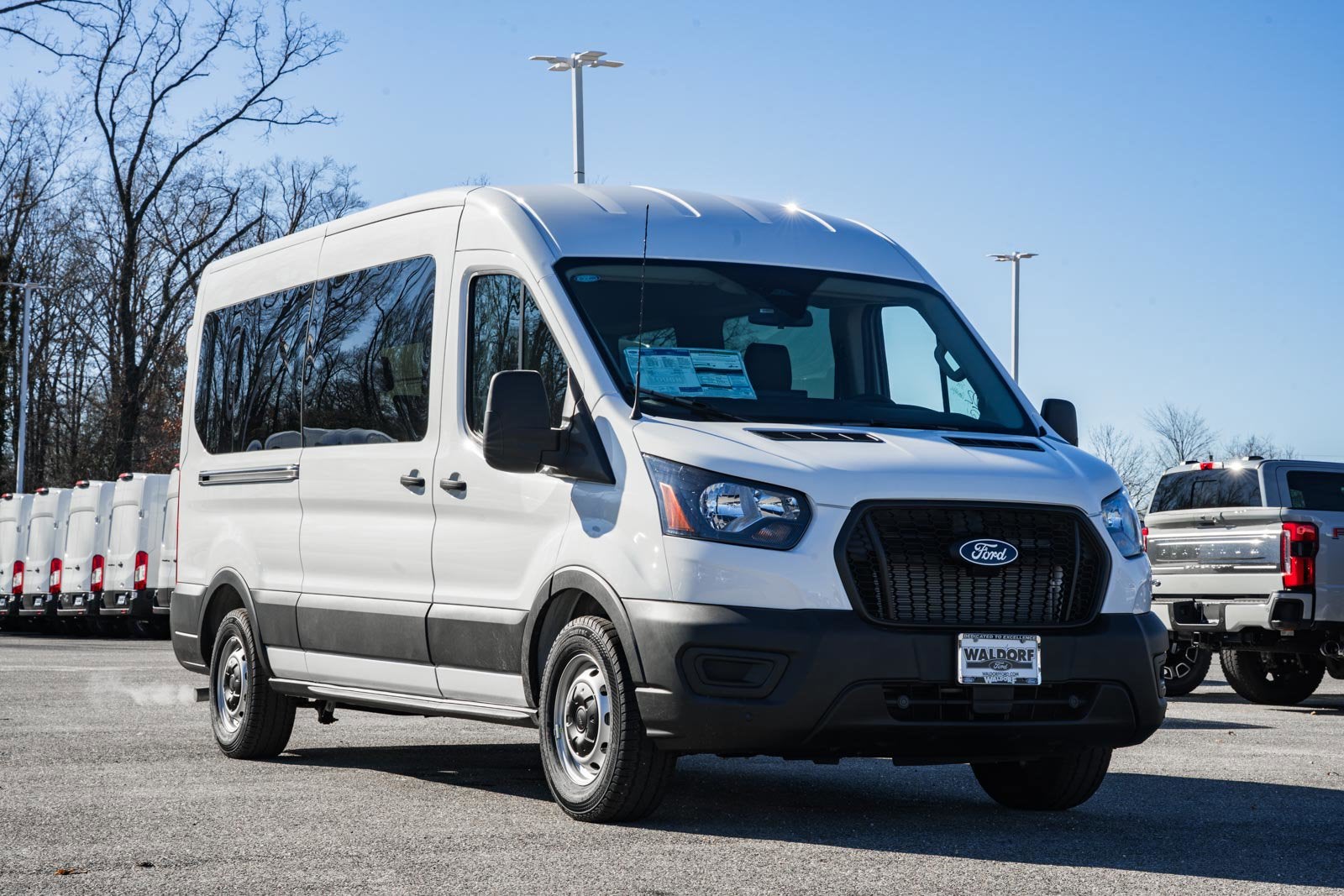 2026 Ford Transit Passenger Wagon XL