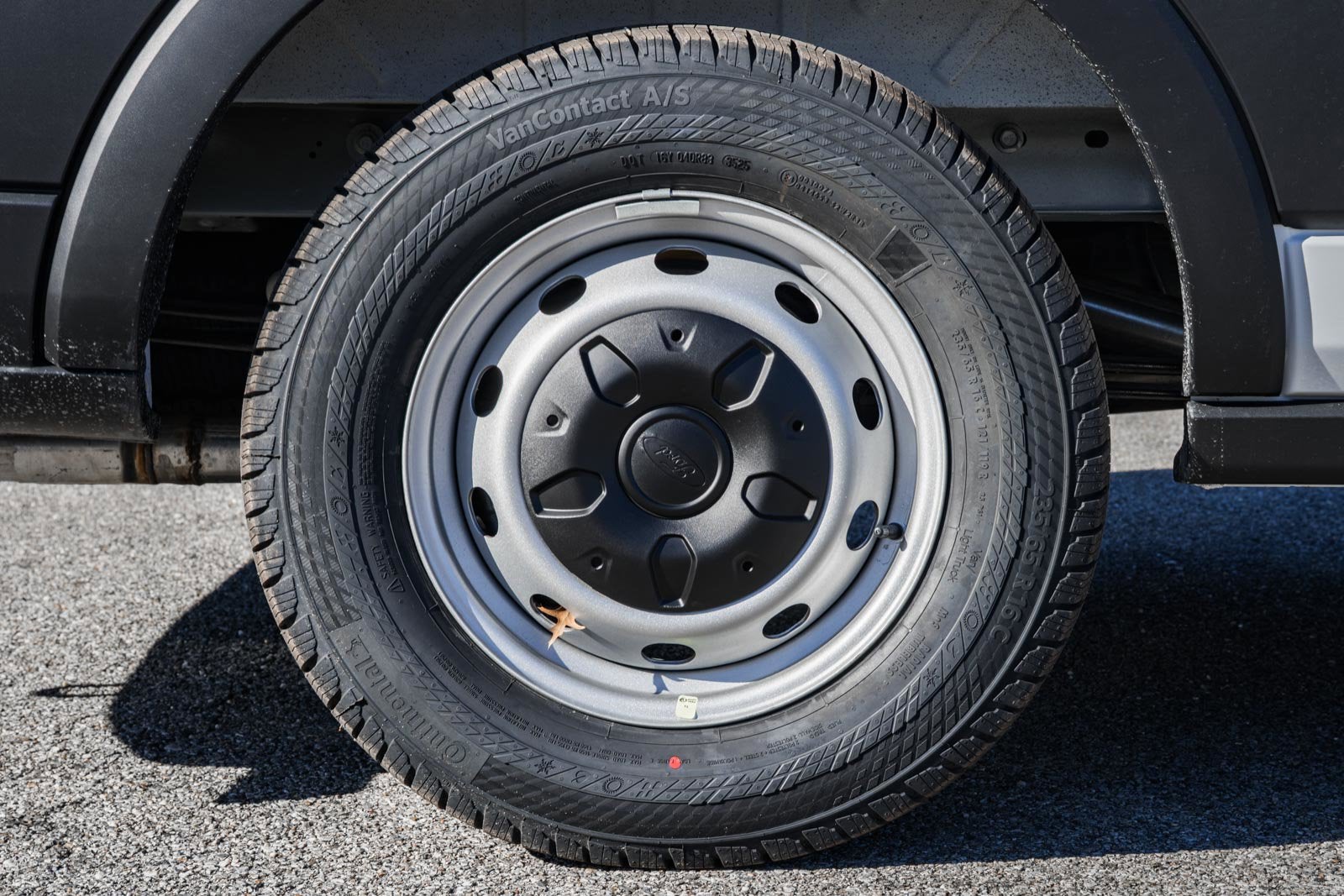 2026 Ford Transit Passenger Wagon XL