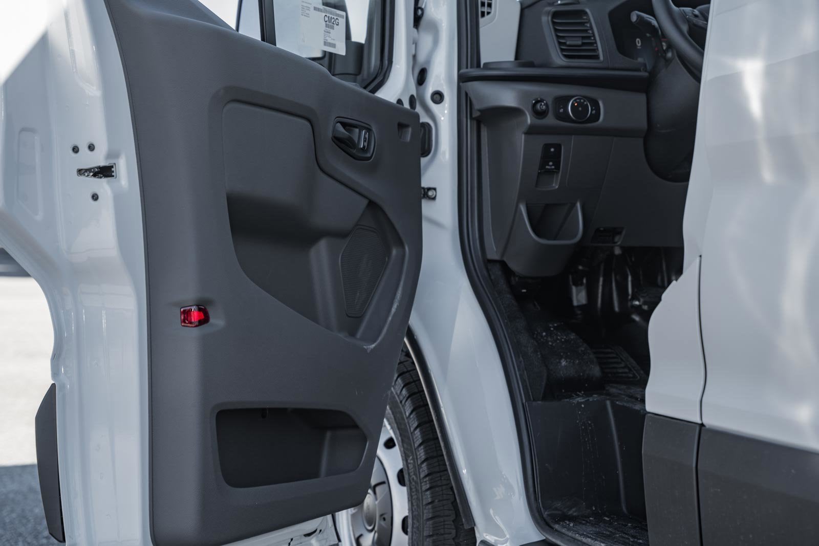 2026 Ford Transit Passenger Wagon XL