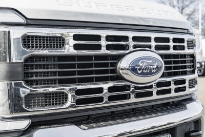 2026 Ford Super Duty F-550 DRW 4WD