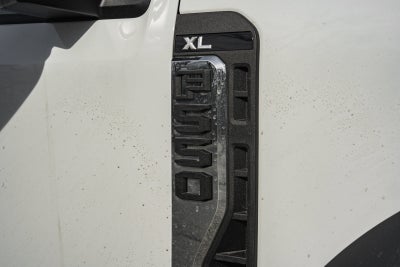 2026 Ford Super Duty F-550 DRW 4WD