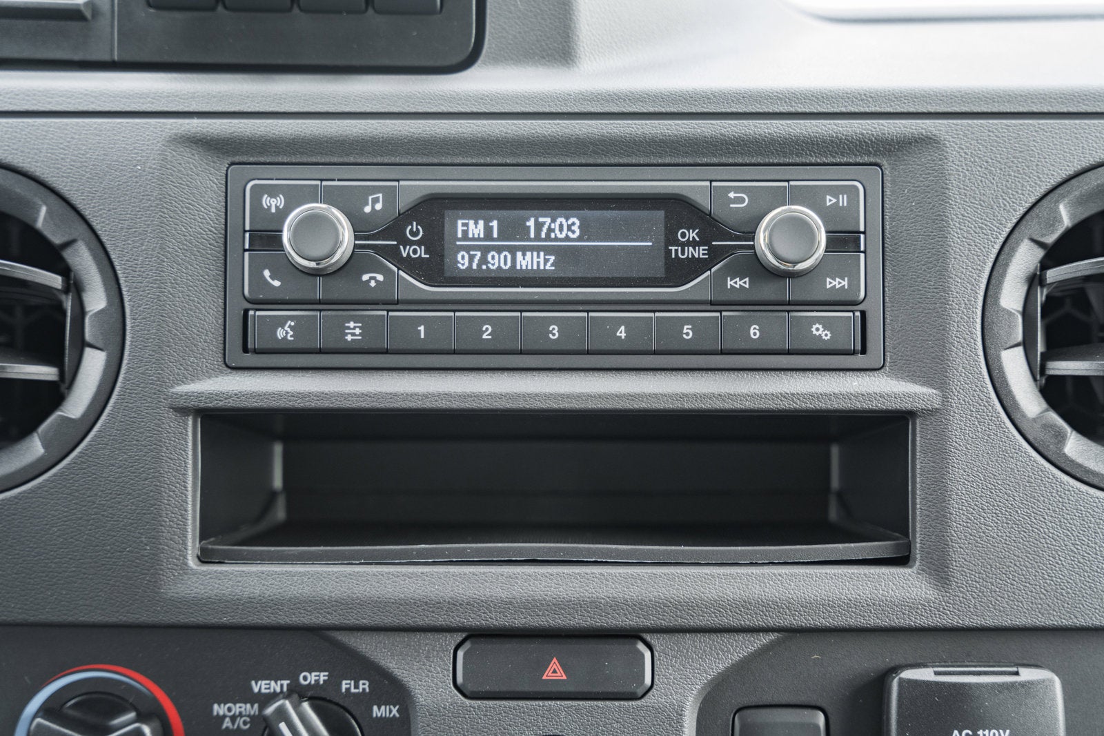 2026 Ford E-Series Cutaway Cutaway