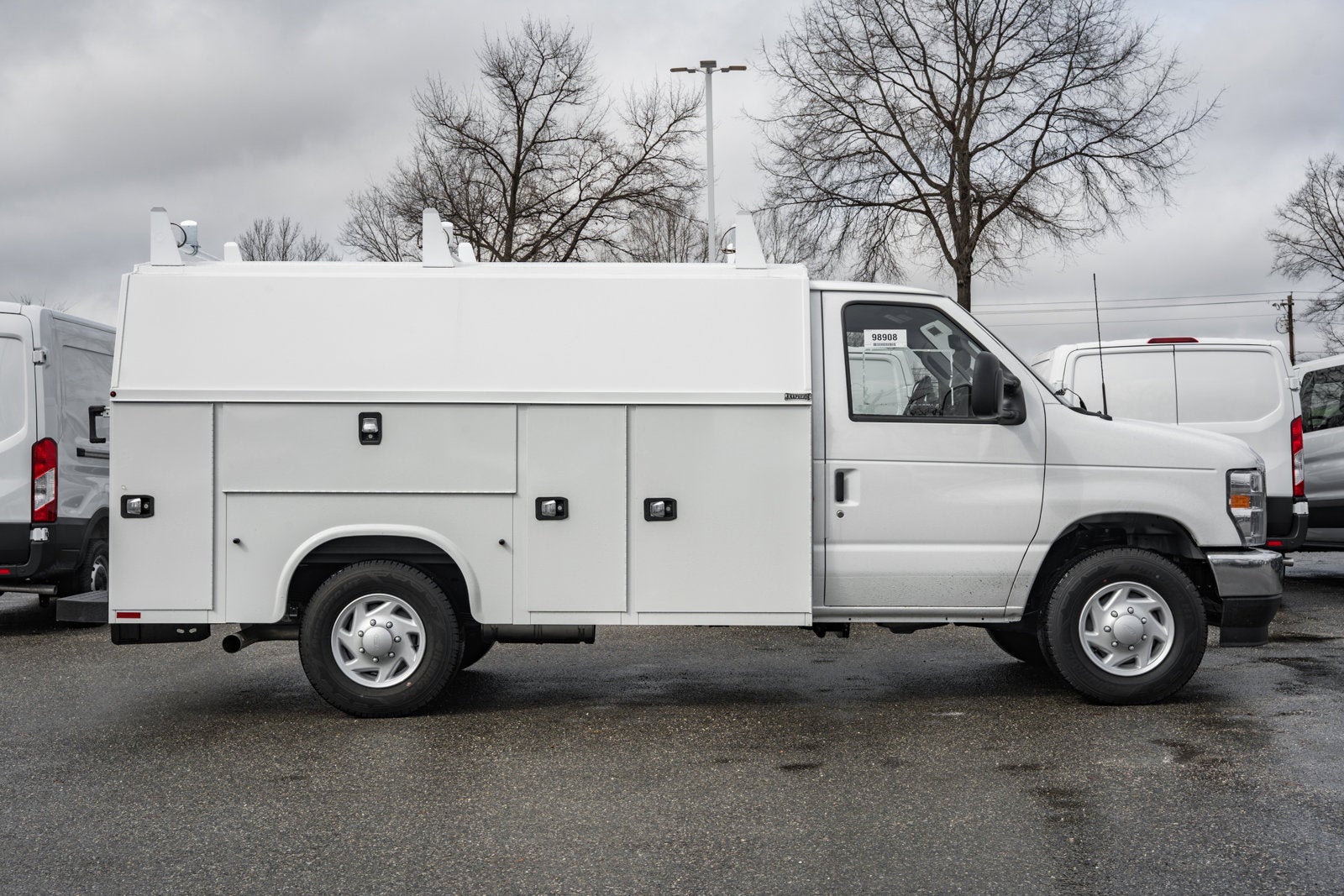 2026 Ford E-Series Cutaway Cutaway