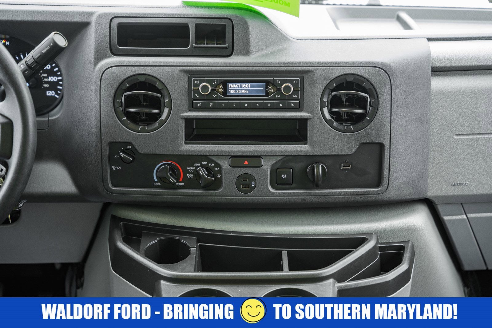 2024 Ford E-Series Cutaway Base DRW