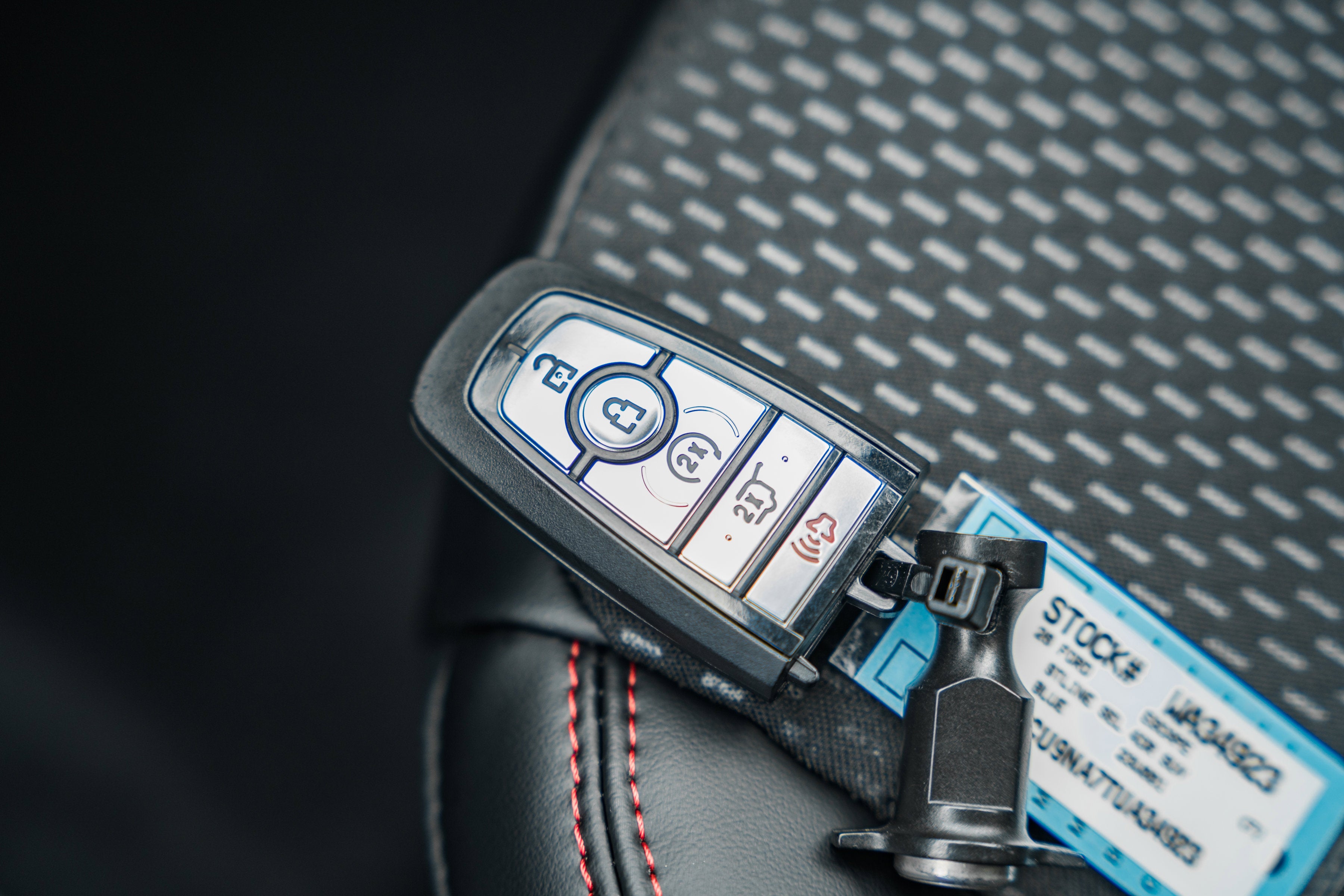 2026 Ford Escape ST-Line Select