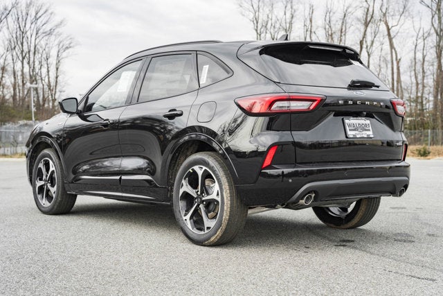 2024 Ford Escape ST-Line Elite