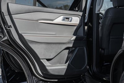 2026 Ford Explorer Active w/100A Pkg