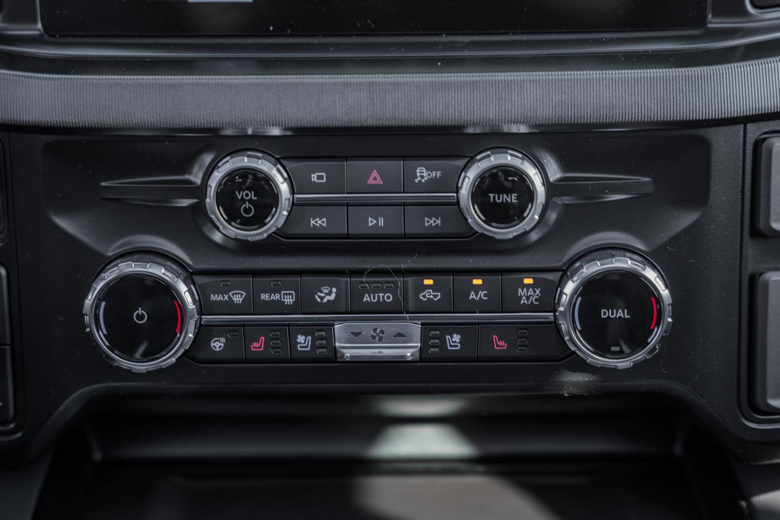 2026 Ford Super Duty F-350 SRW Platinum