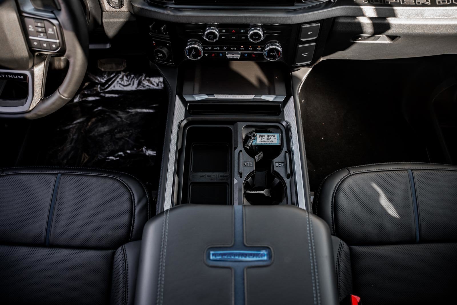 2026 Ford Super Duty F-350 SRW Platinum