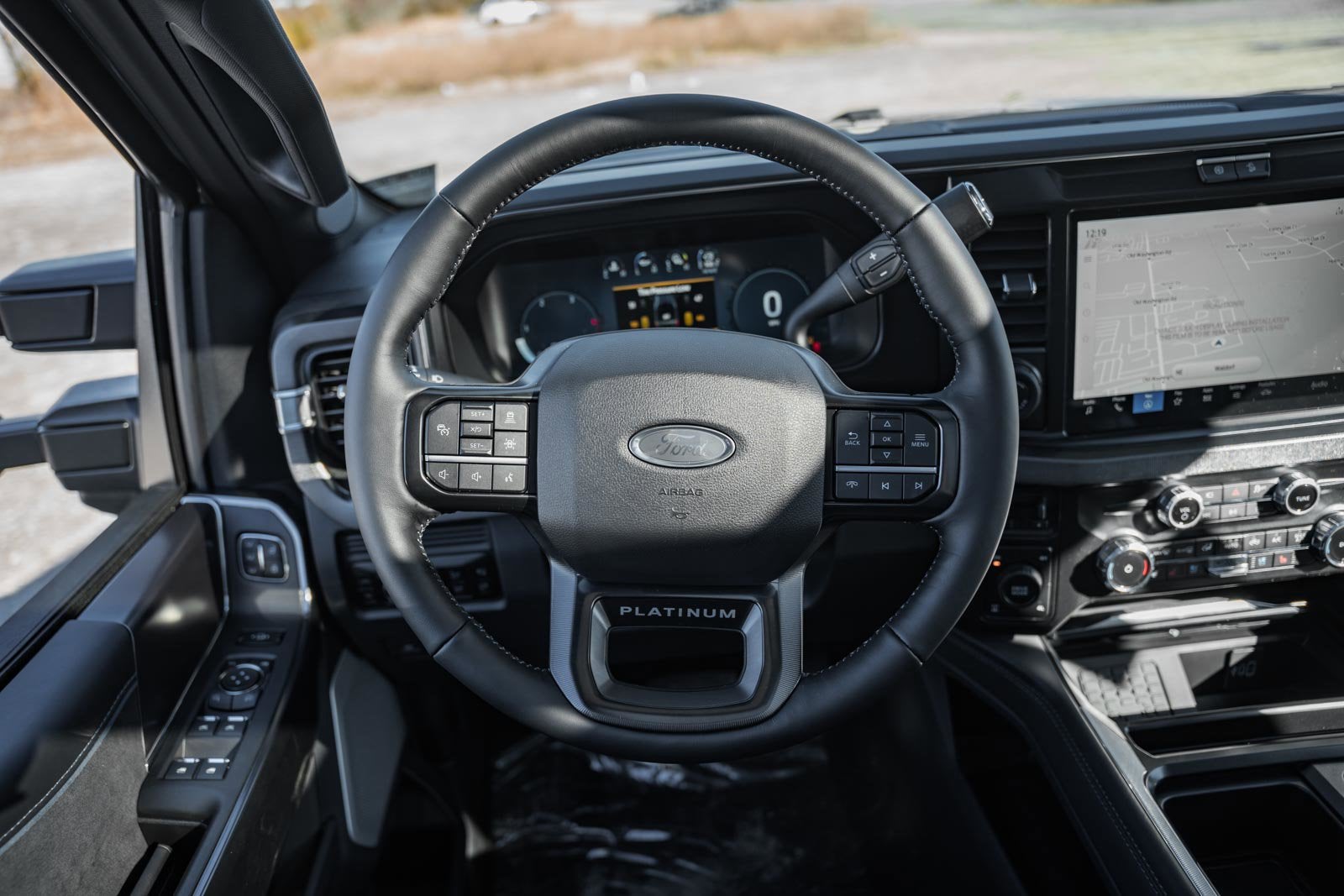 2026 Ford Super Duty F-350 SRW Platinum